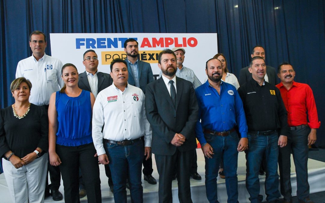 Presentan el comité organizador del Frente Amplio por México en Durango